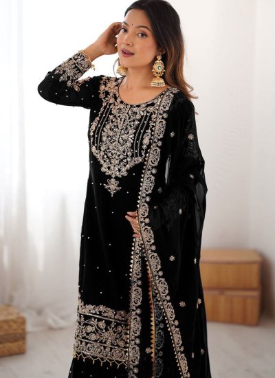 
                            Black Party Trendy Salwar Kameez