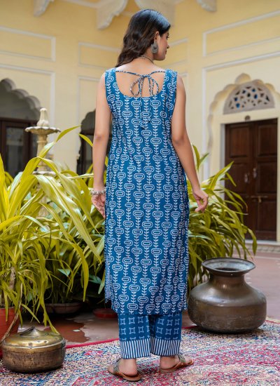 
                            Blue Party Salwar Kameez