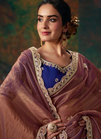 
                            Brown Color Trendy Saree