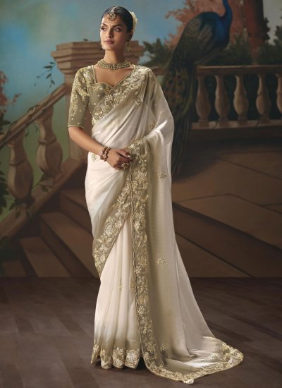 Charismatic Contemporary Saree For Ceremonial