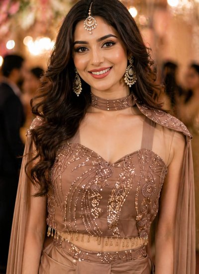 
                            Compelling Embroidered Readymade Salwar Kameez