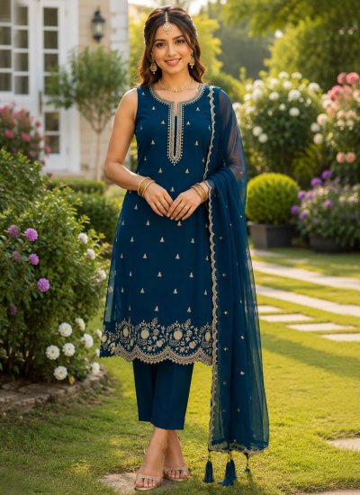 Distinctively Georgette Ceremonial Salwar Kameez