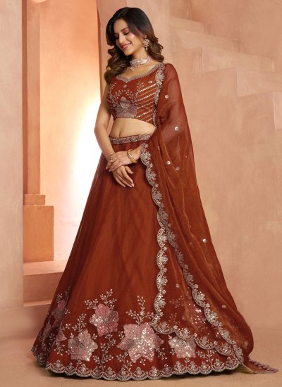 
                            Divine Lehenga Choli For Ceremonial