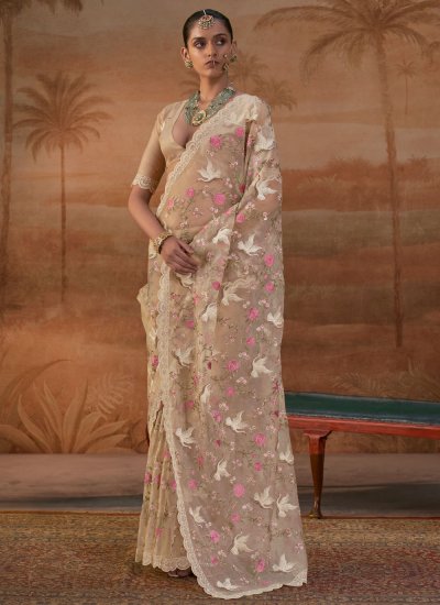 Entrancing Embroidered Wedding Contemporary Saree