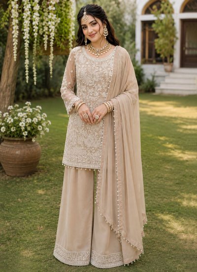 Especial Georgette Beige Salwar Kameez