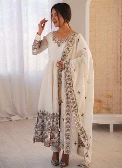 Ethnic Off White Silk Salwar Kameez