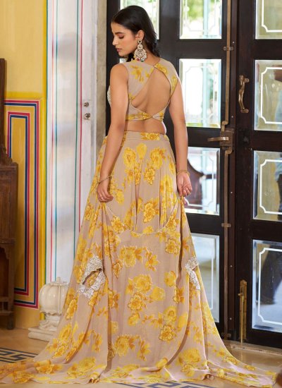
                            Fascinating Thread Work Designer Lehenga Choli