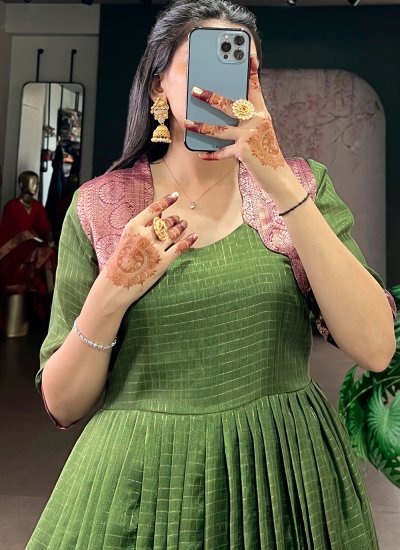 
                            Gleaming Green Trendy Gown