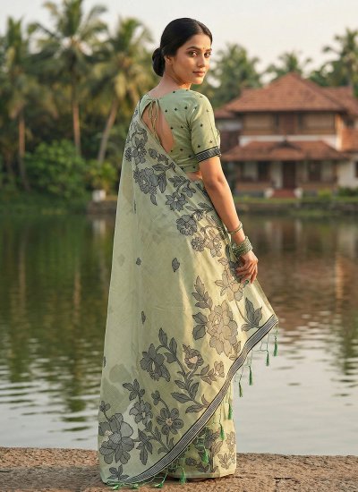 
                            Green Party Cotton Trendy Saree