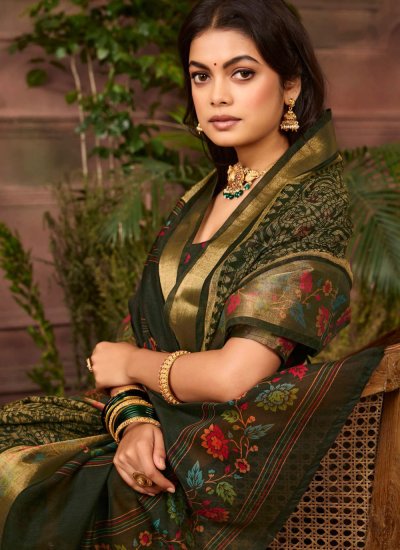 
                            Green Silk Casual Contemporary Saree