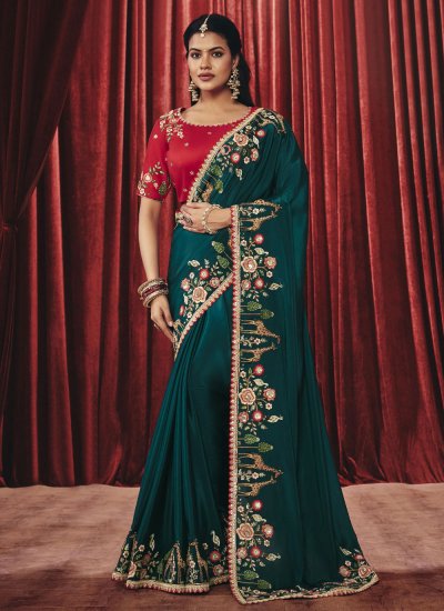 Honourable Trendy Saree For Engagement