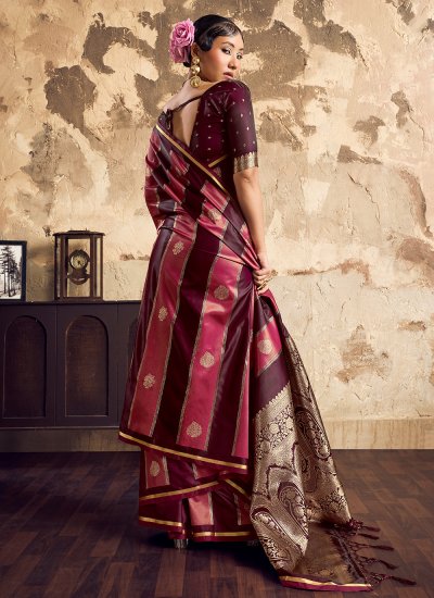 
                            Innovative Wine Classic Saree