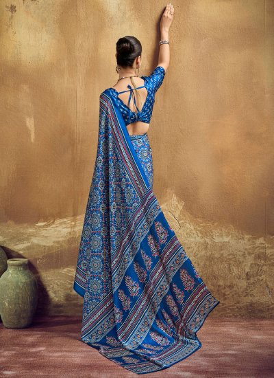 
                            Irresistible Print Blue Traditional Saree