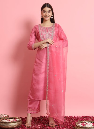 Lovely Pink Silk Blend Salwar Kameez