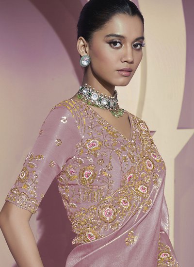 
                            Magnetize Viscose Pink Contemporary Saree