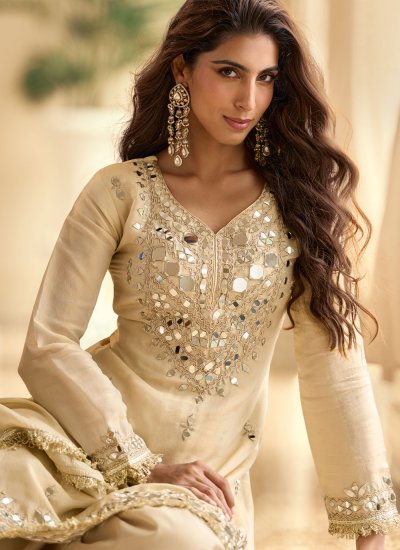 
                            Magnificent Cream Salwar Kameez