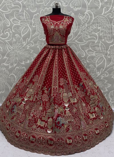 
                            Majesty Zari Lehenga Choli