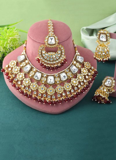 
                            Maroon Sangeet Necklace Set