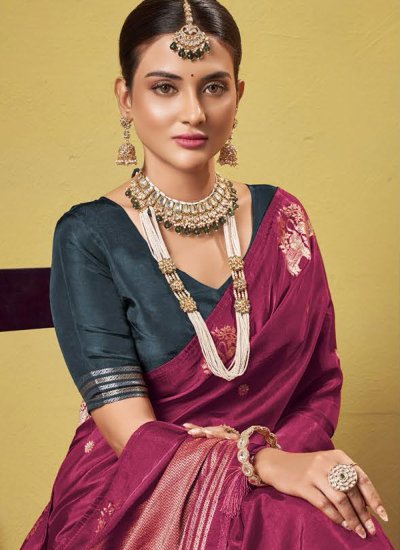 
                            Maroon Woven Classic Saree