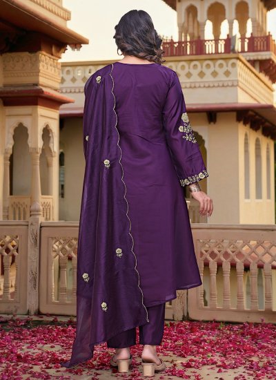 
                            Mesmeric Purple Festival Salwar Suit