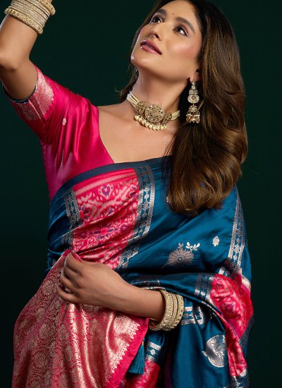 
                            Multi Colour Color Contemporary Saree