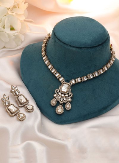 Necklace Set Stone Work in White Colour