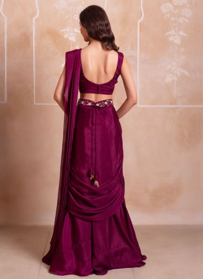 
                            Observable Embroidered Chinon Contemporary Saree