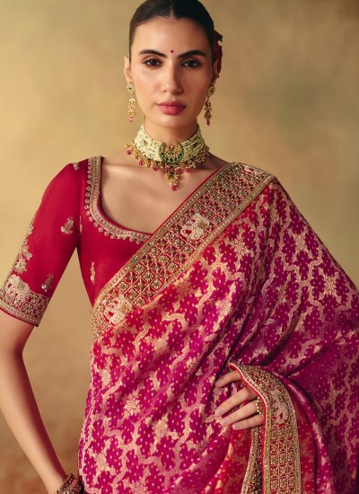 
                            Perfect Pure Georgette Cream and Pink Trendy Saree
