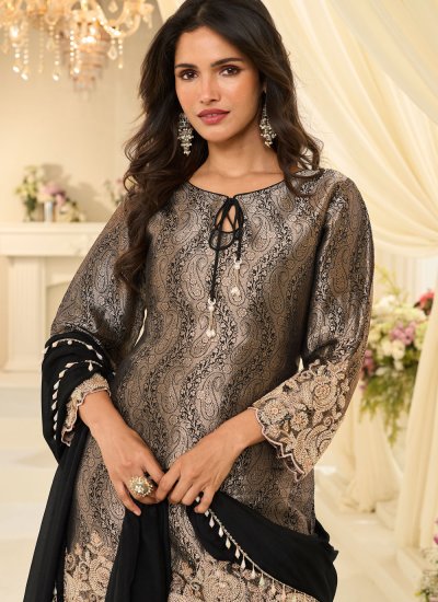 
                            Perfervid Black Readymade Salwar Kameez