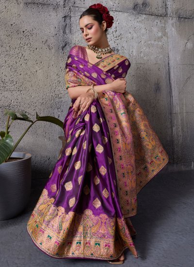 
                            Phenomenal Satin Silk Purple Weaving Trendy Saree