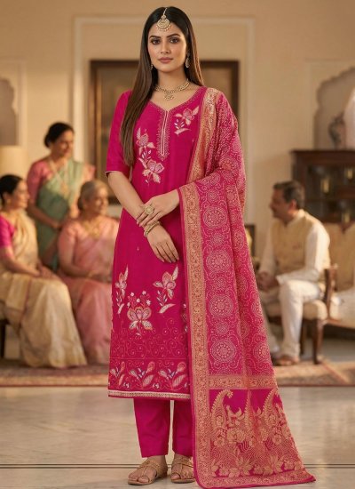 Piquant Georgette Pink Salwar Kameez