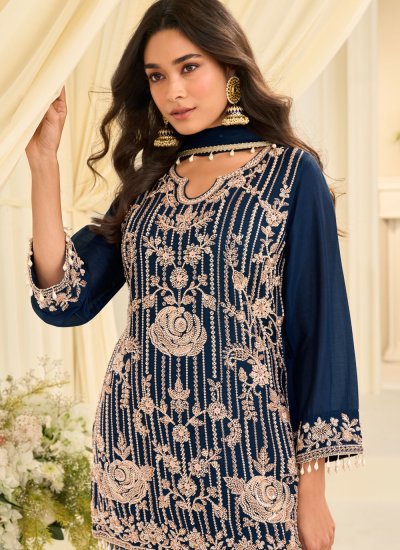 
                            Pleasing Jacquard Silk Embroidered Readymade Salwar Kameez