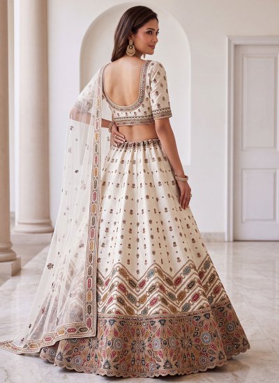 
                            Pleasing Lehenga Choli For Wedding