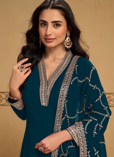 
                            Praiseworthy Embroidered Wedding Readymade Salwar Kameez