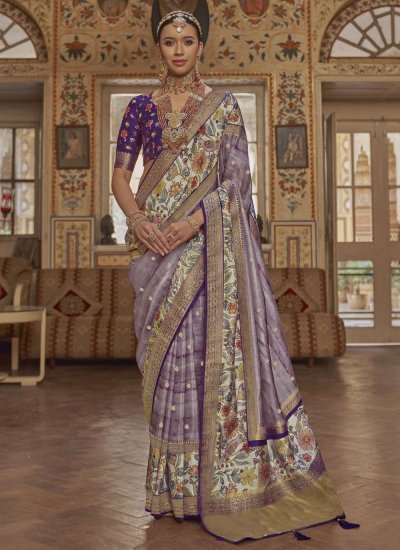 Pretty Contemporary Saree For Festival