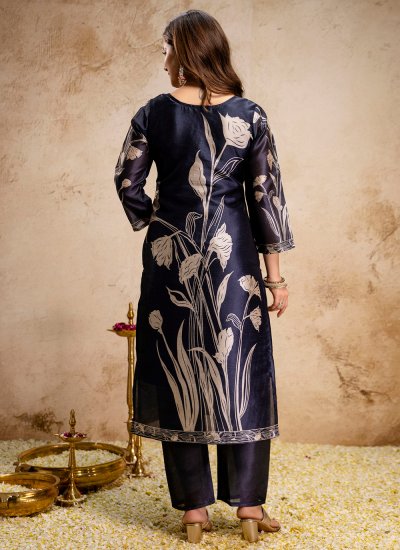 
                            Pristine Silk Printed Salwar Kameez