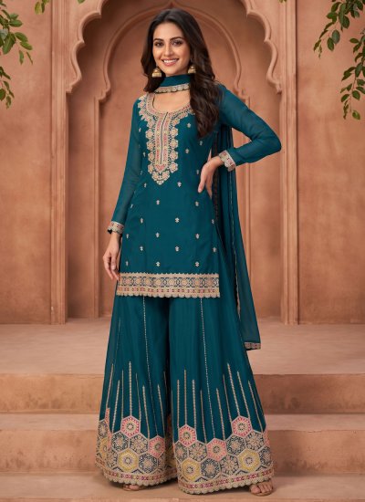 Regal Salwar Kameez For Festival