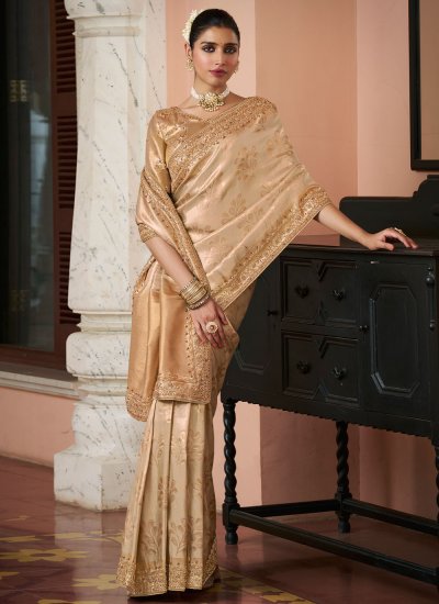 
                            Resplendent Embroidered Cream Classic Saree