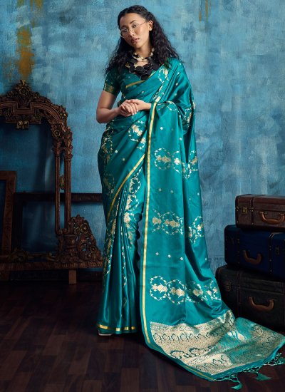 Sea Green Handloom silk Trendy Saree