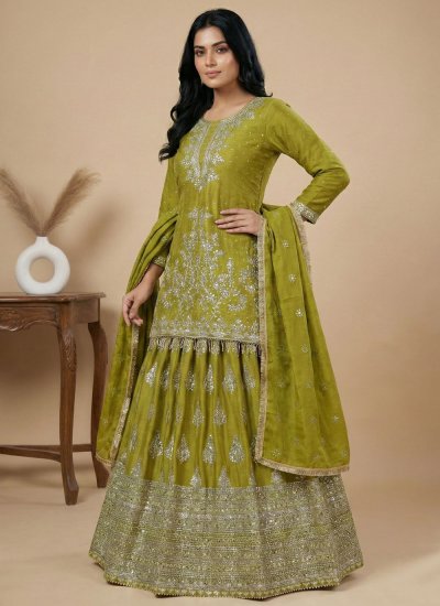 
                            Silk Green Embroidered Trendy Lehenga Choli