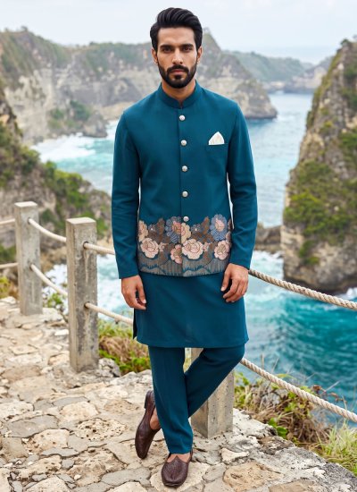 Silk Rama Embroidered Kurta Payjama With Jacket