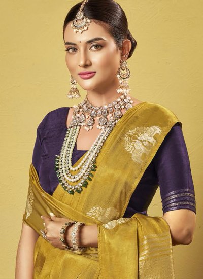 
                            Sorcerous Silk Contemporary Saree