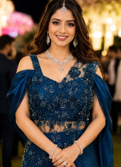 
                            Spectacular Embroidered Satin Classic Saree