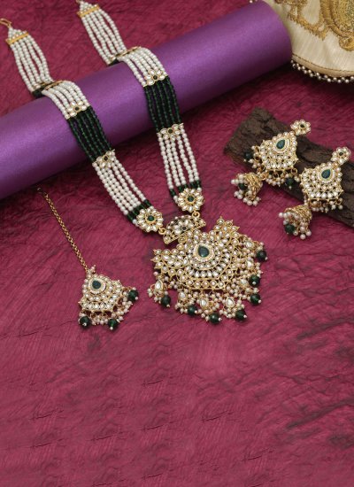 
                            Stone Work Necklace Set in Green and White Colour