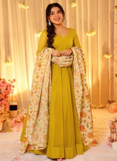 Tantalizing Plain Green Silk Trendy Gown