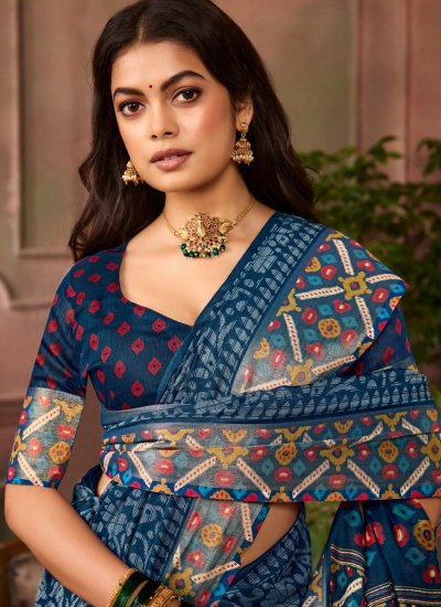 
                            Teal Casual Classic Saree