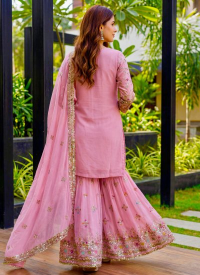 
                            Topnotch Pink Salwar Kameez