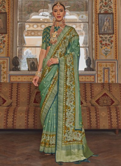 Traditional Saree Weaving Silk in Green