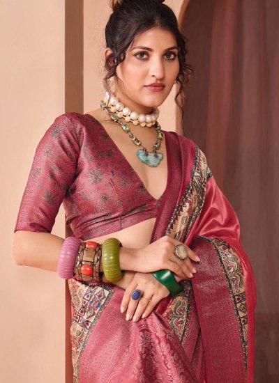
                            Traditional Saree Woven Silk in Pink Colour