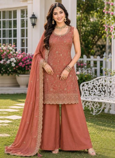 Vivacious Vichitra Silk Salwar Kameez